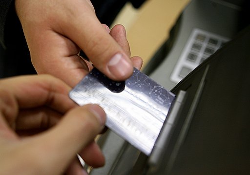 карта пластиковая_в банкомате карта пластиковая_в банкомате