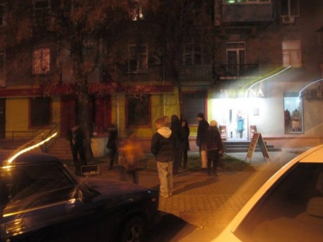 потасовка с музыкантом потасовка с музыкантом