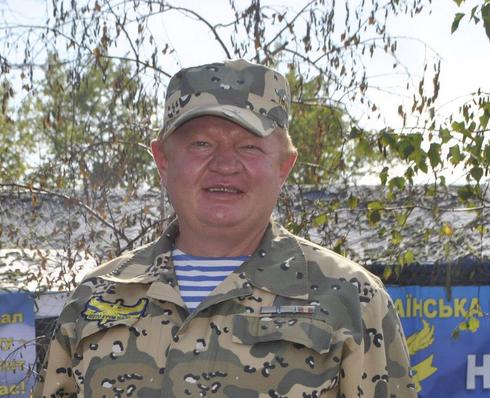 Тиунов Сергей в тельняшке Тиунов Сергей в тельняшке