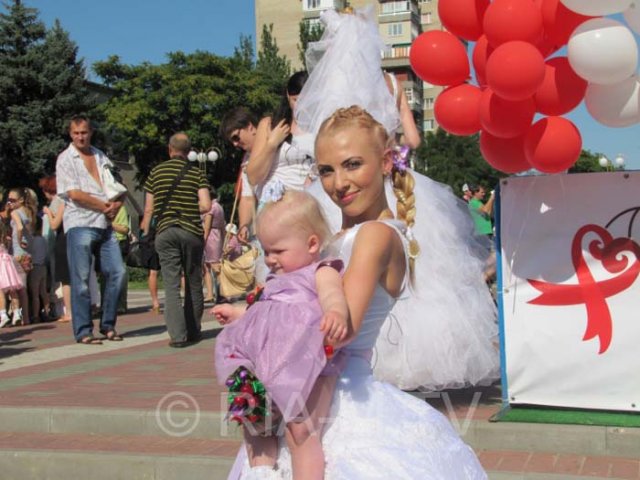 Мелитополь_парад Мелитополь_парад