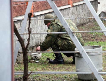 взрывчатка во дворе мелитопольского бизнесмена взрывчатка во дворе мелитопольского бизнесмена