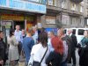 беженцы пришли за помощью