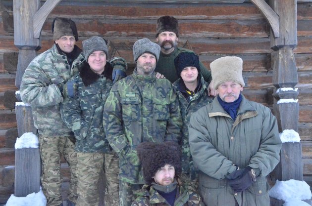 солдаты в шапках солдаты в шапках