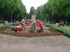Аллея Боевой Славы в Запорожье, высадка цветов
