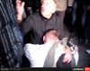 Бабурин защиает своим телом избитого коммуниста (Запорожье, конфликт возле памятника Ленина)