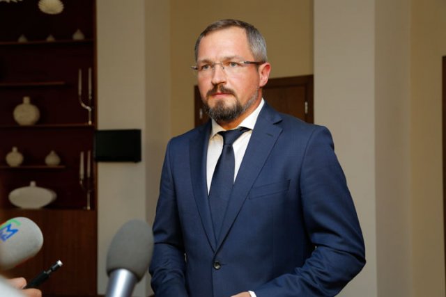 Божко Руслан Божко Руслан