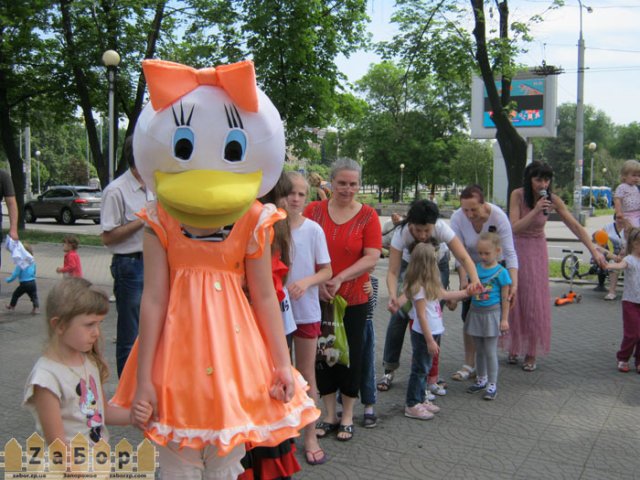 den_semiy_v_zaporozhie_2013_35.jpg den_semiy_v_zaporozhie_2013_35.jpg