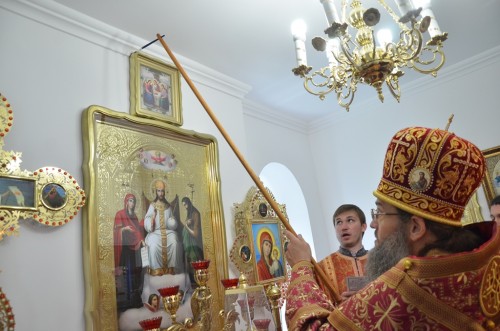Владыка Лука освятил храм