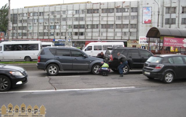 ДТП на Пушкина в Запорожье ДТП на Пушкина в Запорожье