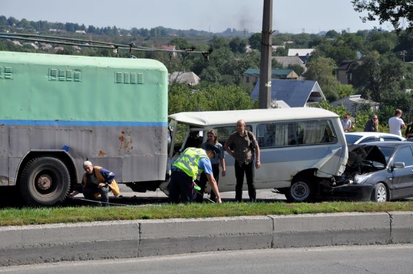 дтп на дамбе в Запорожье 1 дтп на дамбе в Запорожье 1