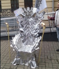 трон из терок трон из терок