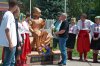 Гуляйполе. Цветы к памятнику Нестора Махно