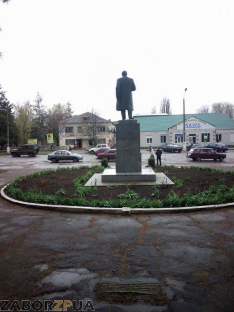 Ленин в Черниговке Ленин в Черниговке