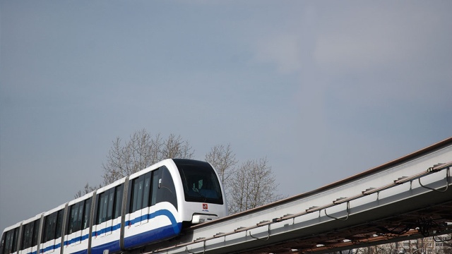 Наземное метро Наземное метро