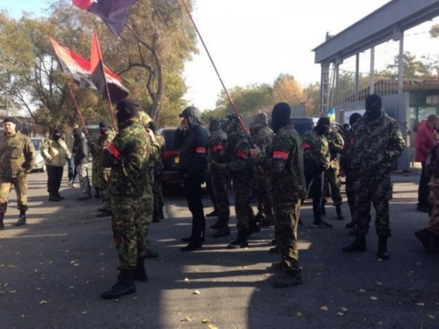 Правый сектор на "Запорожстали" Правый сектор на "Запорожстали"