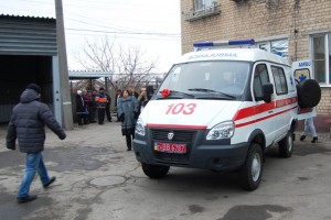 Скорая возле больницы Скорая возле больницы