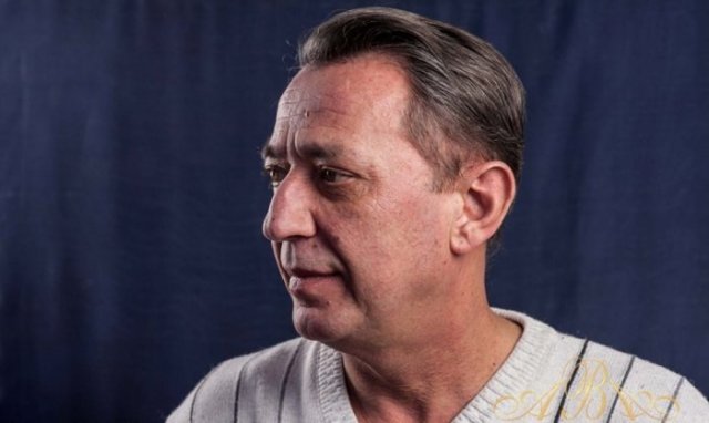 Волчков Александр - актер театра имени Магара Волчков Александр - актер театра имени Магара