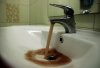 вода ржавая