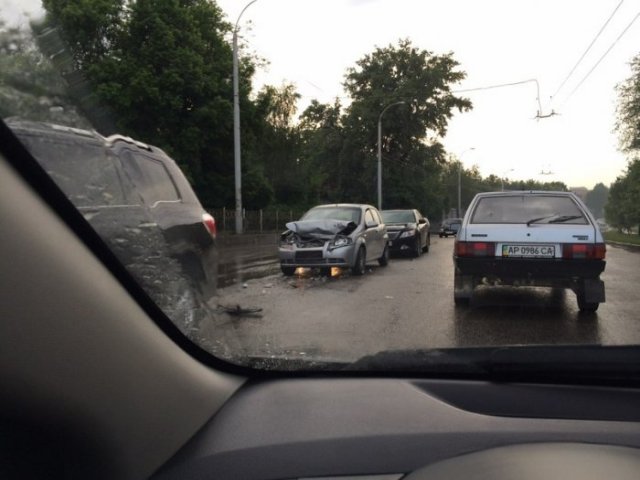 дтп Запорожье возле автовокзала дтп Запорожье возле автовокзала